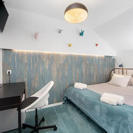 Maria By Host-point Costa da Caparica