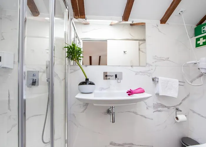 Проживание в семье Maria By Host-point *