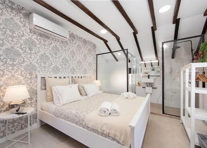 Проживание в семье Maria By Host-point