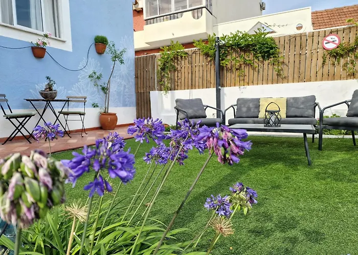 Maria By Host-point Кошта-да-Капарика